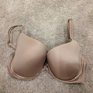 Victoria's Secret Tan Nude Very Sexy Push Up Bra Size 34D